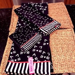 3 Piece Betsey Johnson Cat Face Bath Towel Set